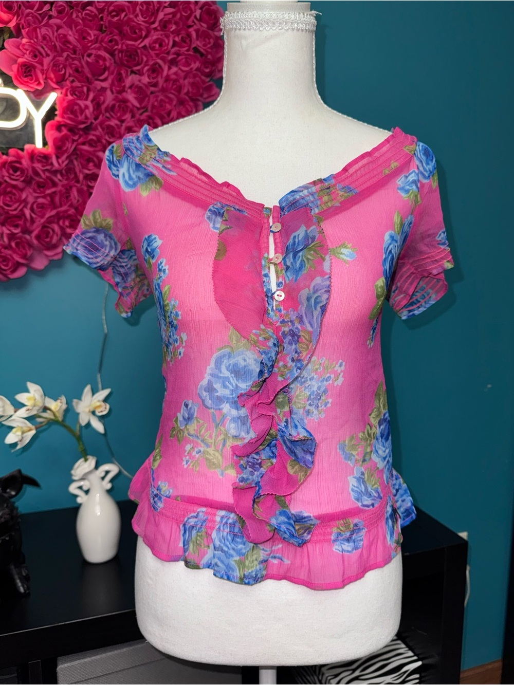 Abercrombie & Fitch Hot Pink Floral Ruffle Button-Front Blouse